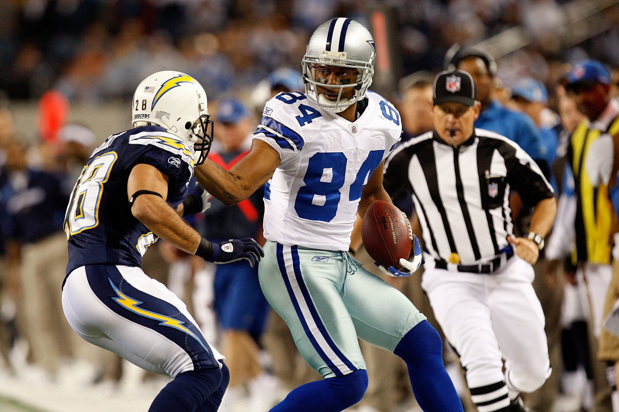 ARLINGTON, TX - DECEMBER 13: Wide receiver Patrick Crayton of the Dallas Cowboys at Cowboys Stadium on December 13, 2009 in Arlington, Texas. (Photo by Ronald Martinez/Getty Images)