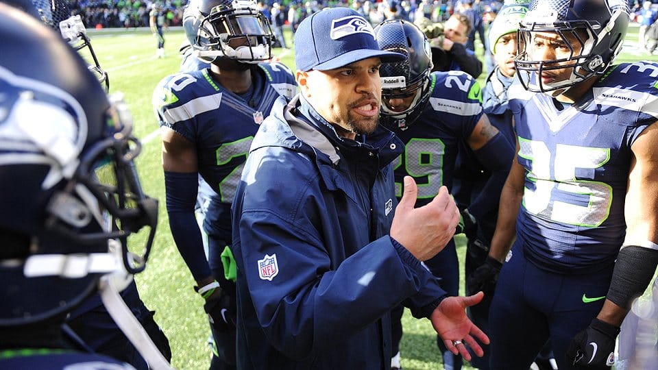 Dallas Cowboys Hire Kris Richard as Passing Game Coordinator, Replacing Eberflus