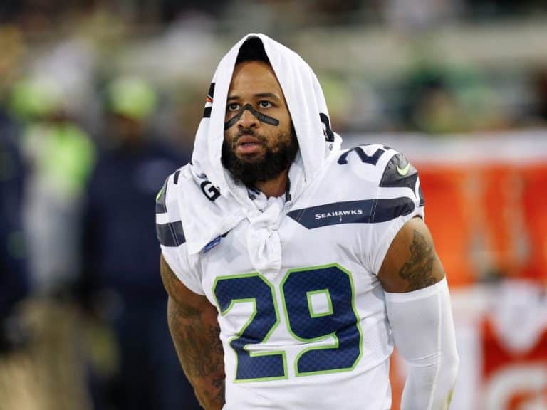 Could Loaded FA Safety Class Drive Down Earl Thomas' Price Tag?