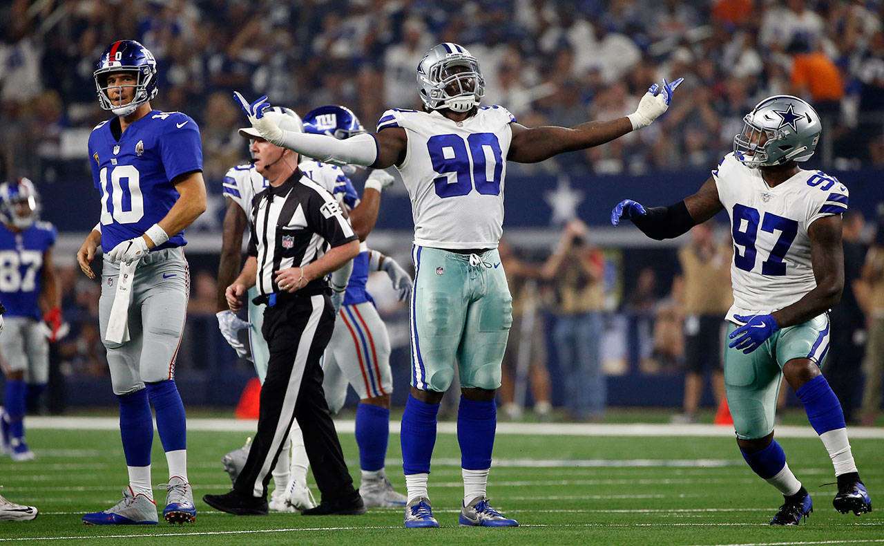 Dallas Cowboys DE DeMarcus Lawrence