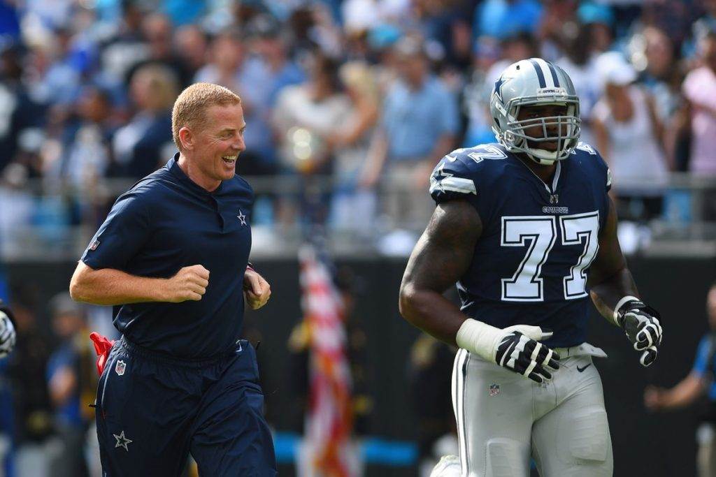 Jason Garrett, Tyron Smith