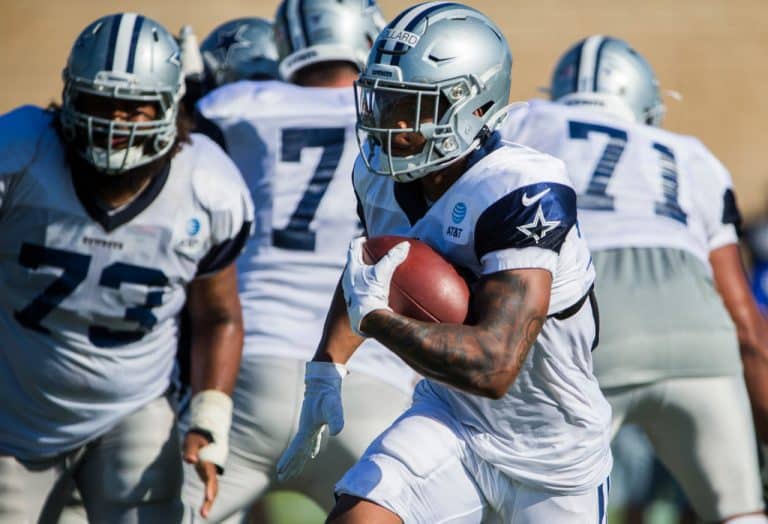 QB Dak Prescott Gives Glowing Review of Rookie RB Tony Pollard