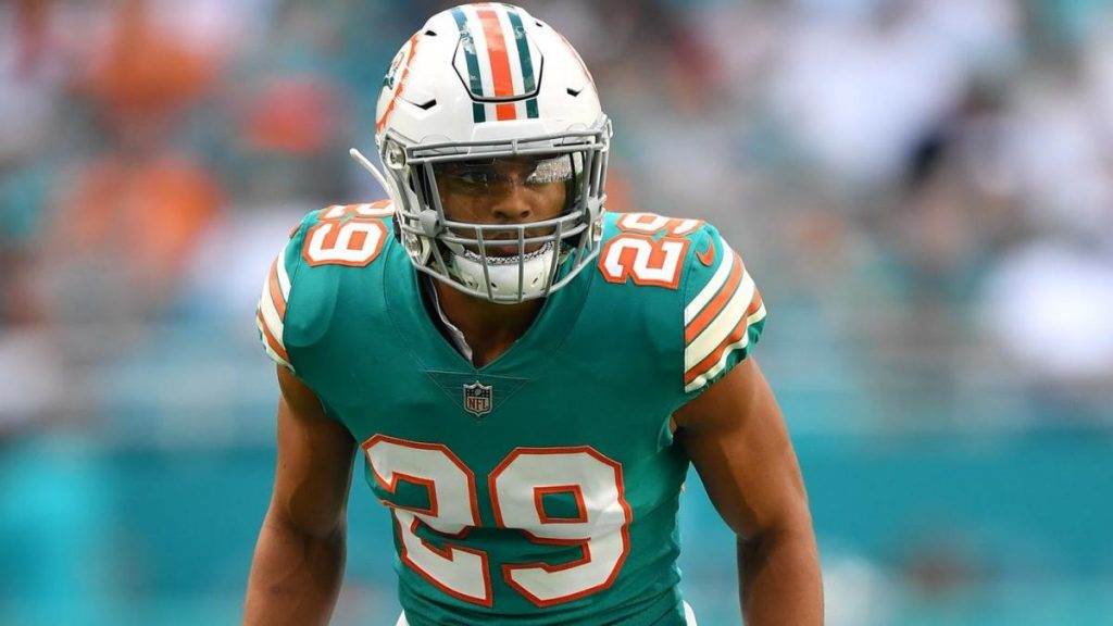 Dallas Cowboys Should Pursue Miami Dolphins' Safety Minkah Fitzpatrick