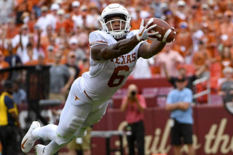 Red River Rivalry Brings WR Devin Duvernay to Dallas, Hopefully to Stay