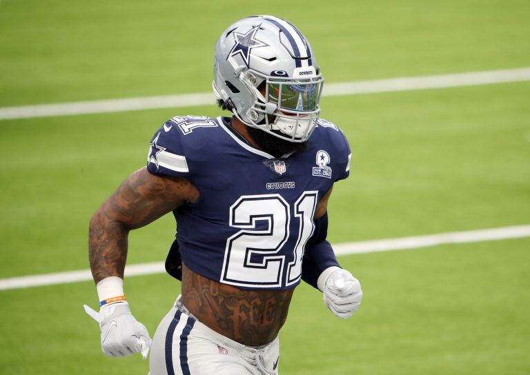 Ezekiel Elliott Gets off to Excellent Start in Season Opener