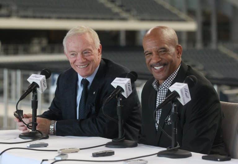 Drew Pearson Sends Warning to Jerry Jones About Dak Prescott