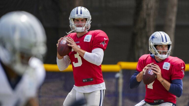 Garrett Gilbert Impressing in Dak Prescott's Absence