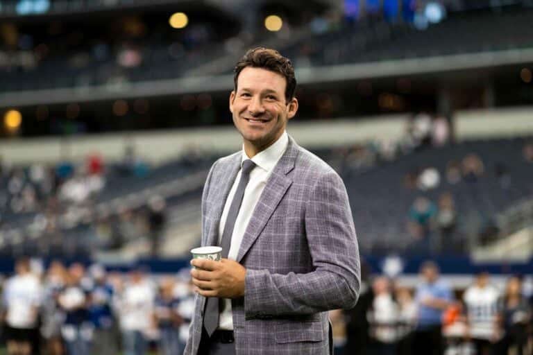 Former Cowboys QB Tony Romo to Produce Football Drama Series for Showtime