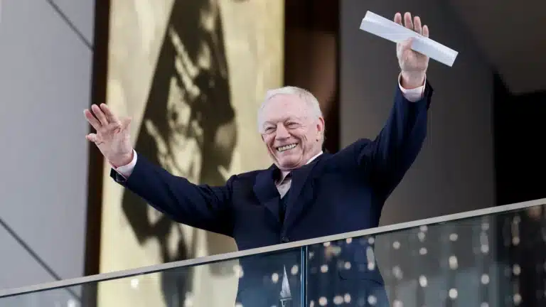 Jerry Jones Wants to Move Up in the Draft, Here's How He Could Do It