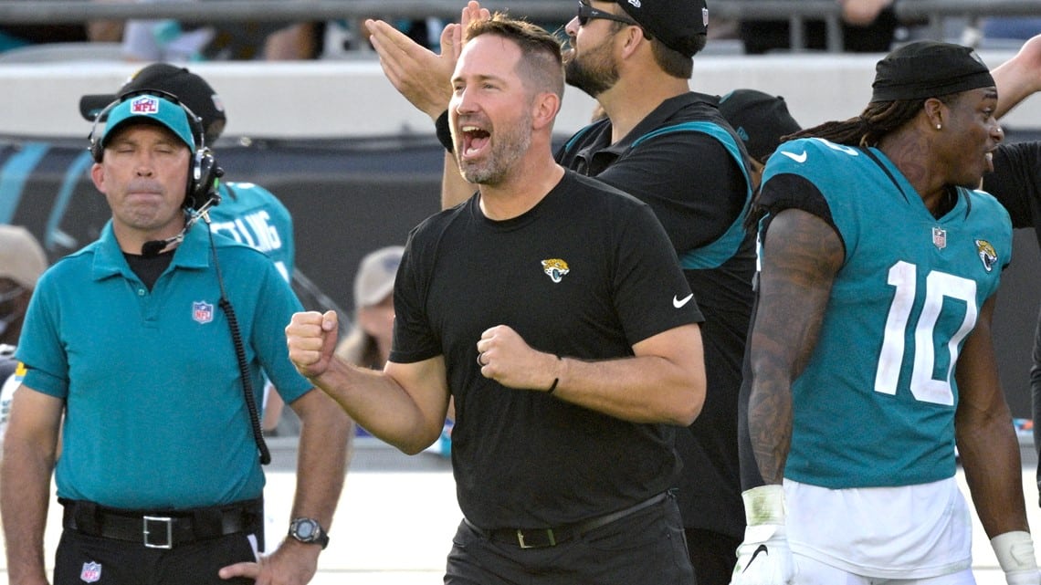 Offensive Coordinator Brian Schottenheimer coaching the Jacksonville Jaguars