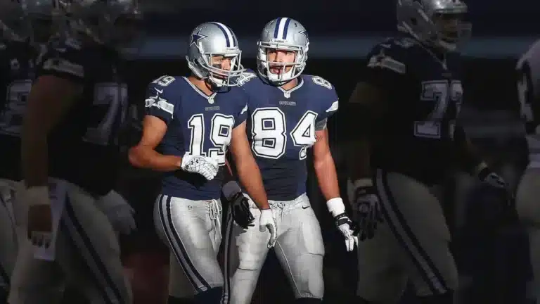 Admiring The Best Dallas Cowboys Uniforms