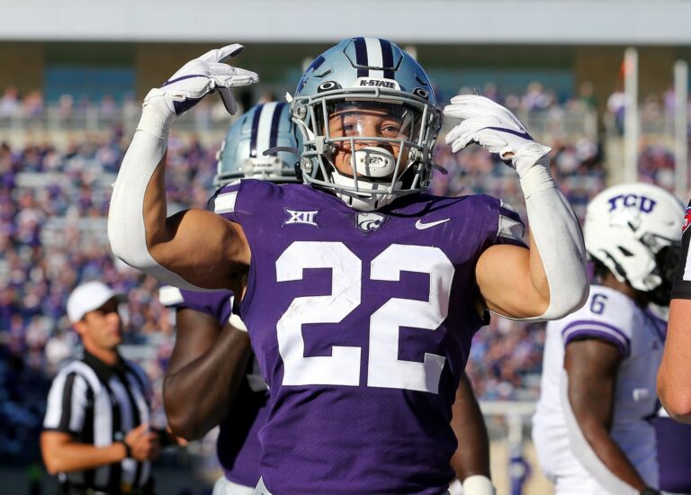 Cowboys draft Kansas State RB Deuce Vaughn with 212th pick 1