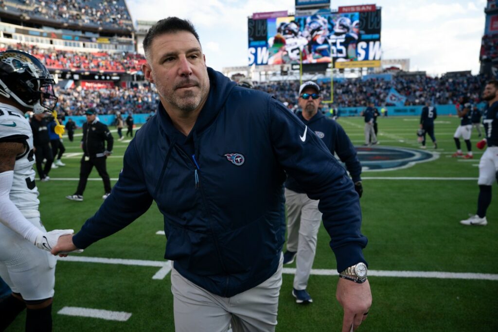 NFL coach Mike Vrabel