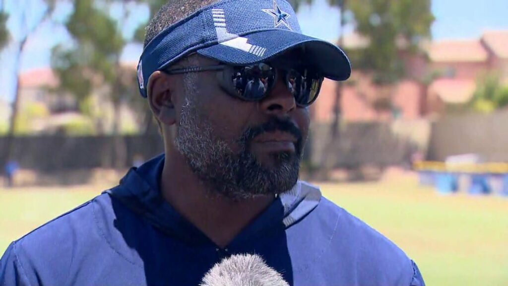 Cowboys Defensive Passing Game Coordinator Joe Whitt Jr.