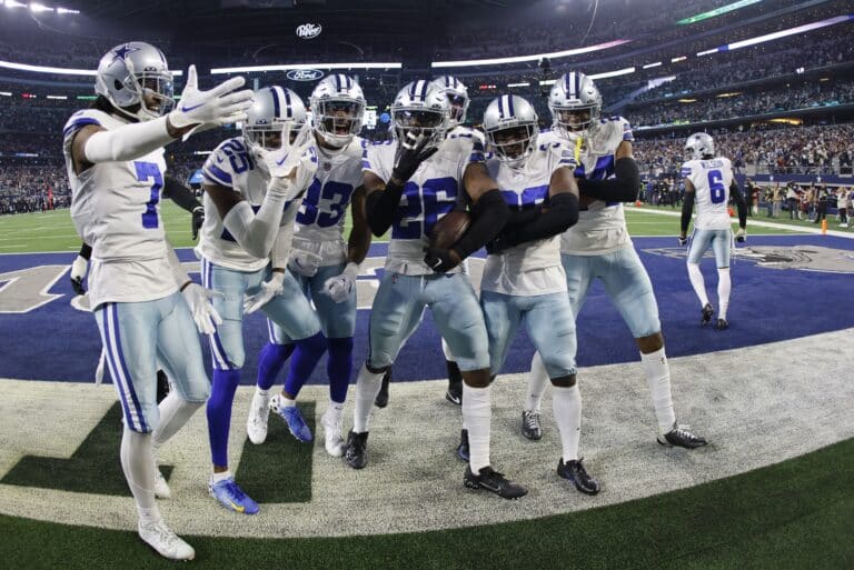 Cowboys stars focus on building team chemistry as season nears 6