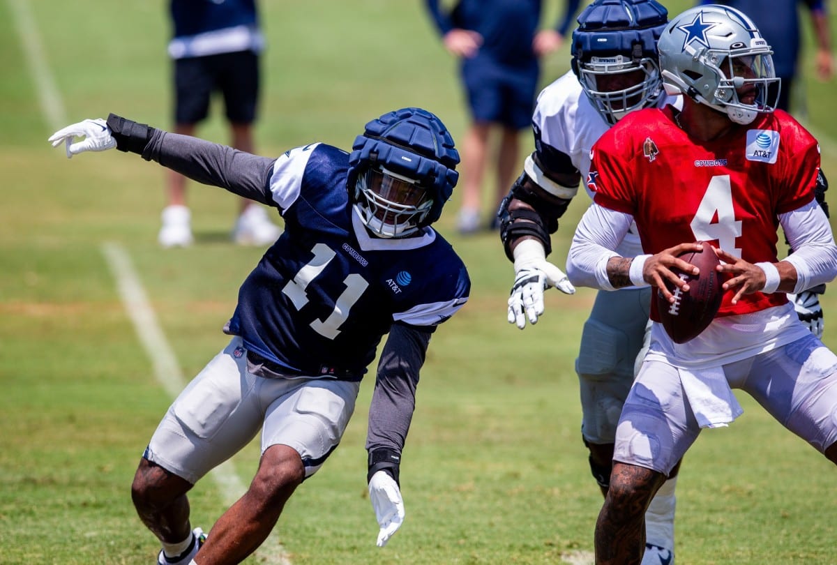 Micah Parsons playing outside linebacker